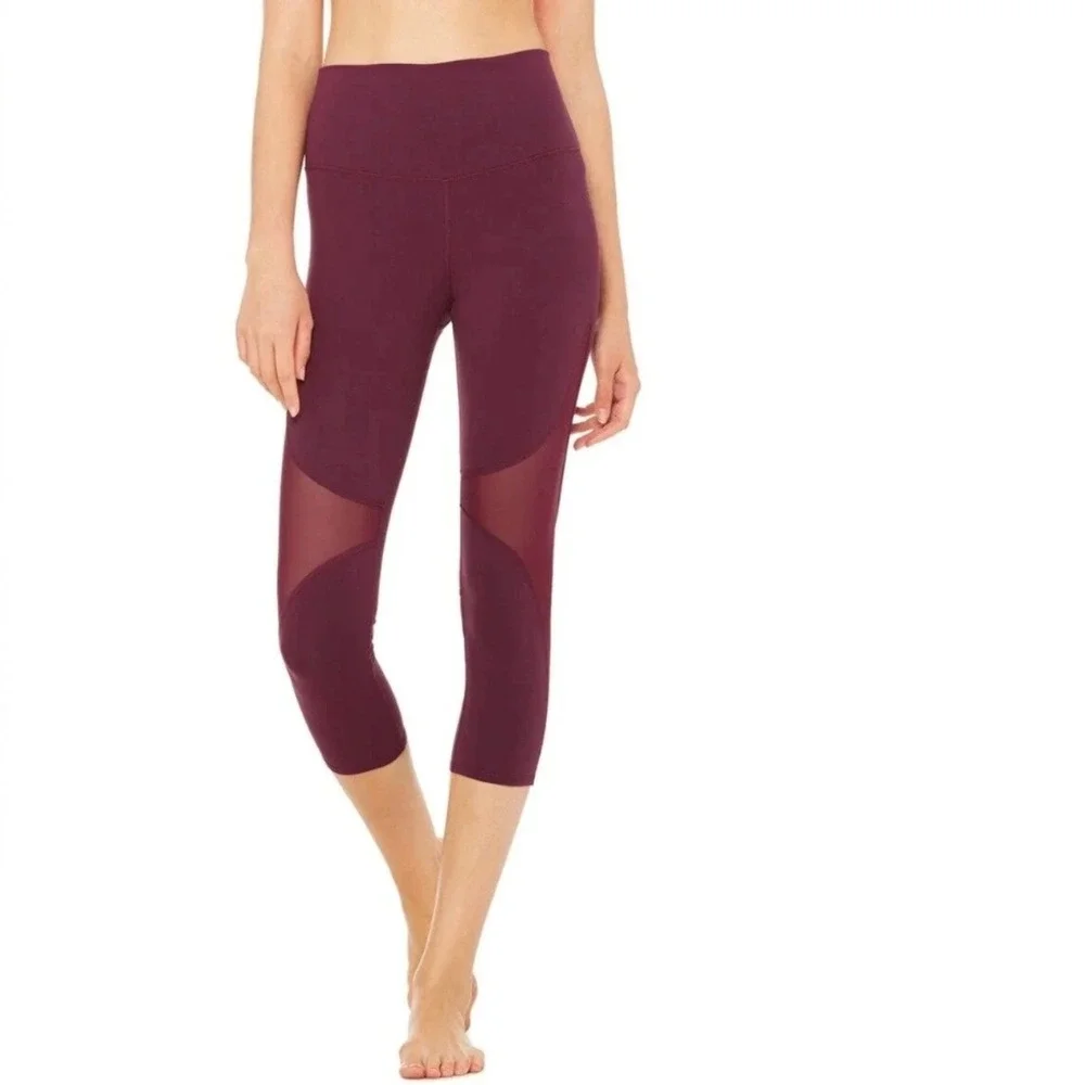 Alo Yoga High Waist Coast Capri Leggings Juneberry Womens S Activewear Gym EUC